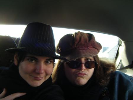 uni dans la vie et dans la connerie...